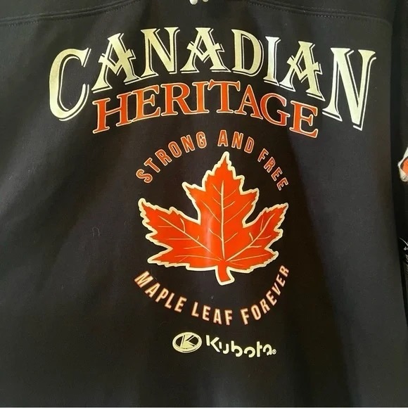 Canadian Heritage Large Branded Pullover Sweater - Picture 2 of 6